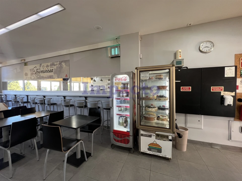 Negócio para Venda em São João da Madeira Foto 12