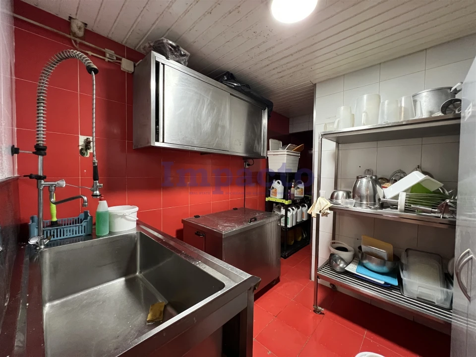 Negócio para Venda em São João da Madeira Foto 20