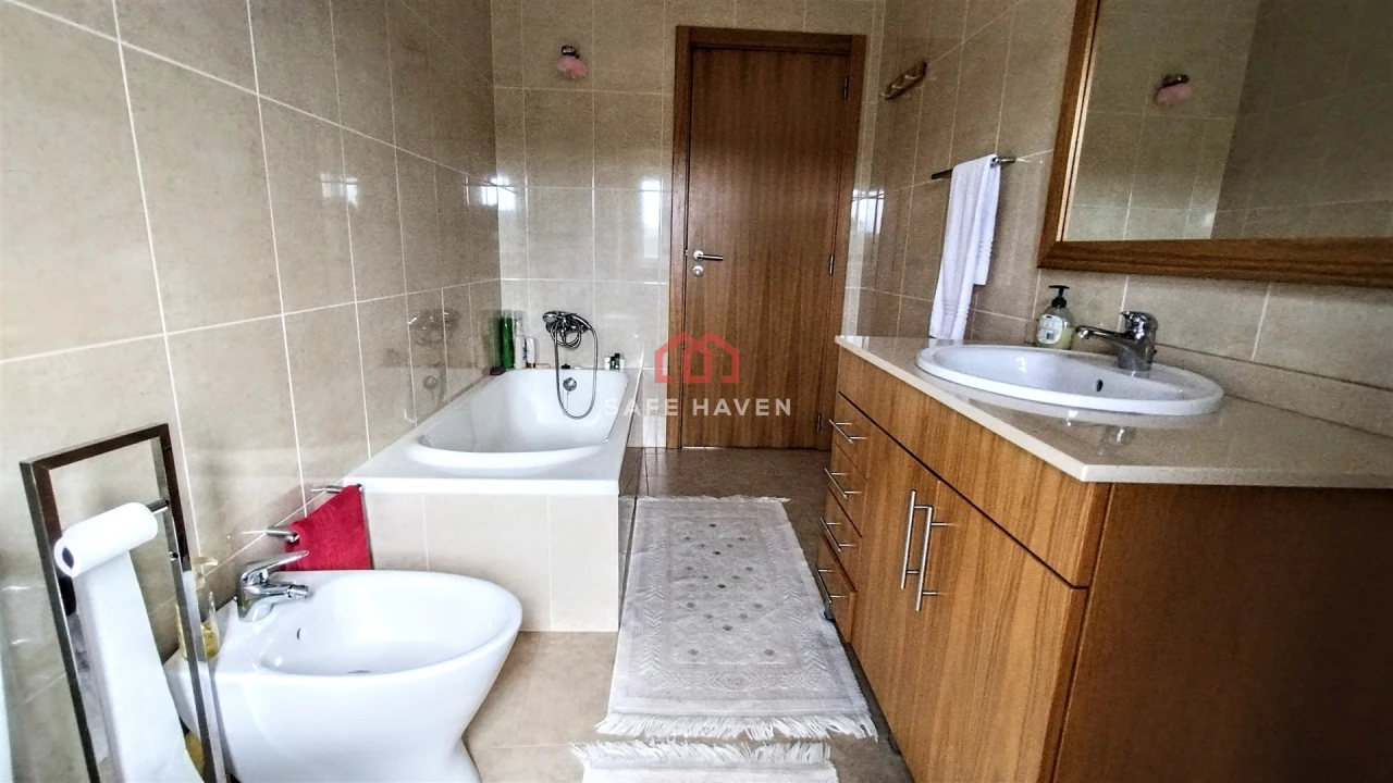 Moradia T3 para Venda em Vila de Rei Foto 13