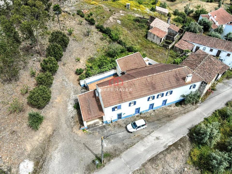 Moradia T3 para Venda em Vila de Rei Foto 2