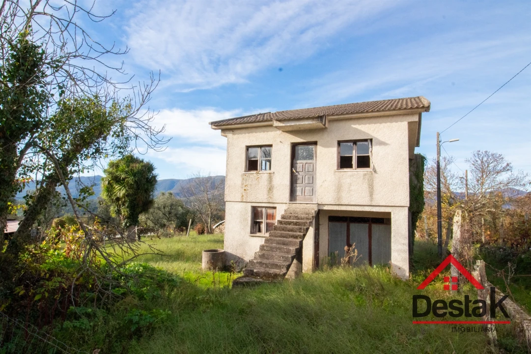 Moradia T3 para Venda em São Felix Foto 1