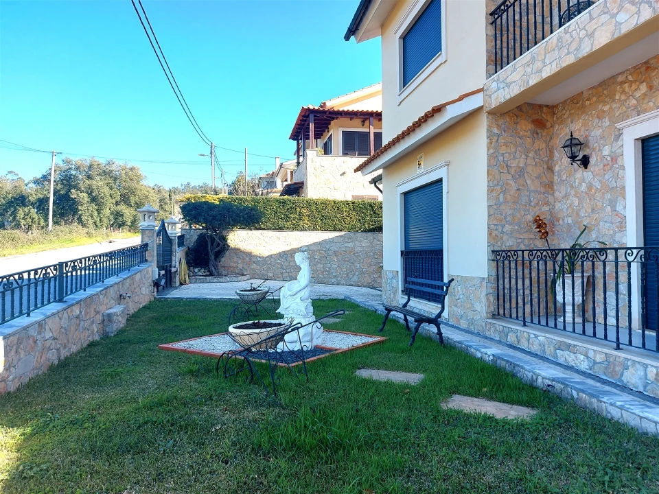 Moradia T4 para Venda em Assafarge e Antanhol Foto 2