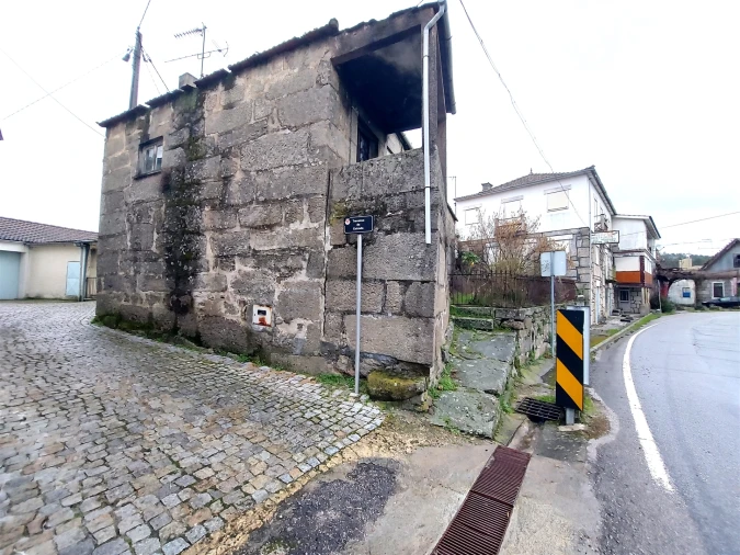 Moradia T1 para Venda em Sernancelhe e Sarzeda Foto 21