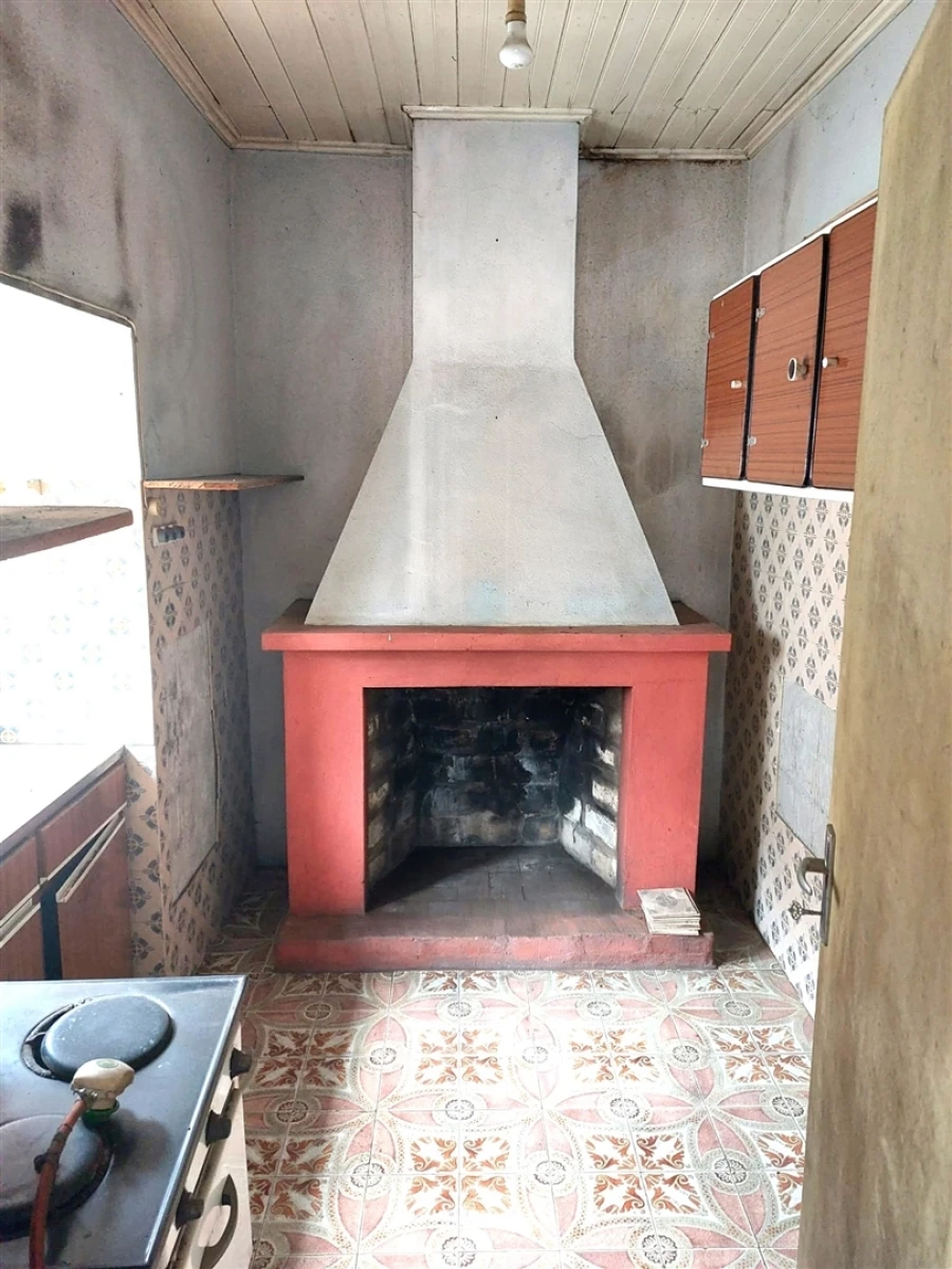 Moradia T1 para Venda em Sernancelhe e Sarzeda Foto 7