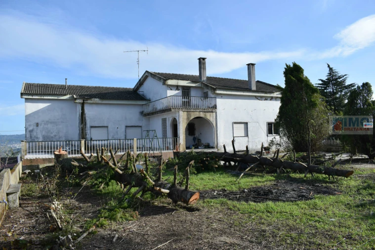 Moradia T8 para Venda em Covilhã e Canhoso Foto 2