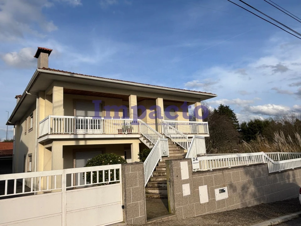 Moradia T6 para Venda em Santa Maria da Feira, Travanca, Sanfins e Espargo Foto 31
