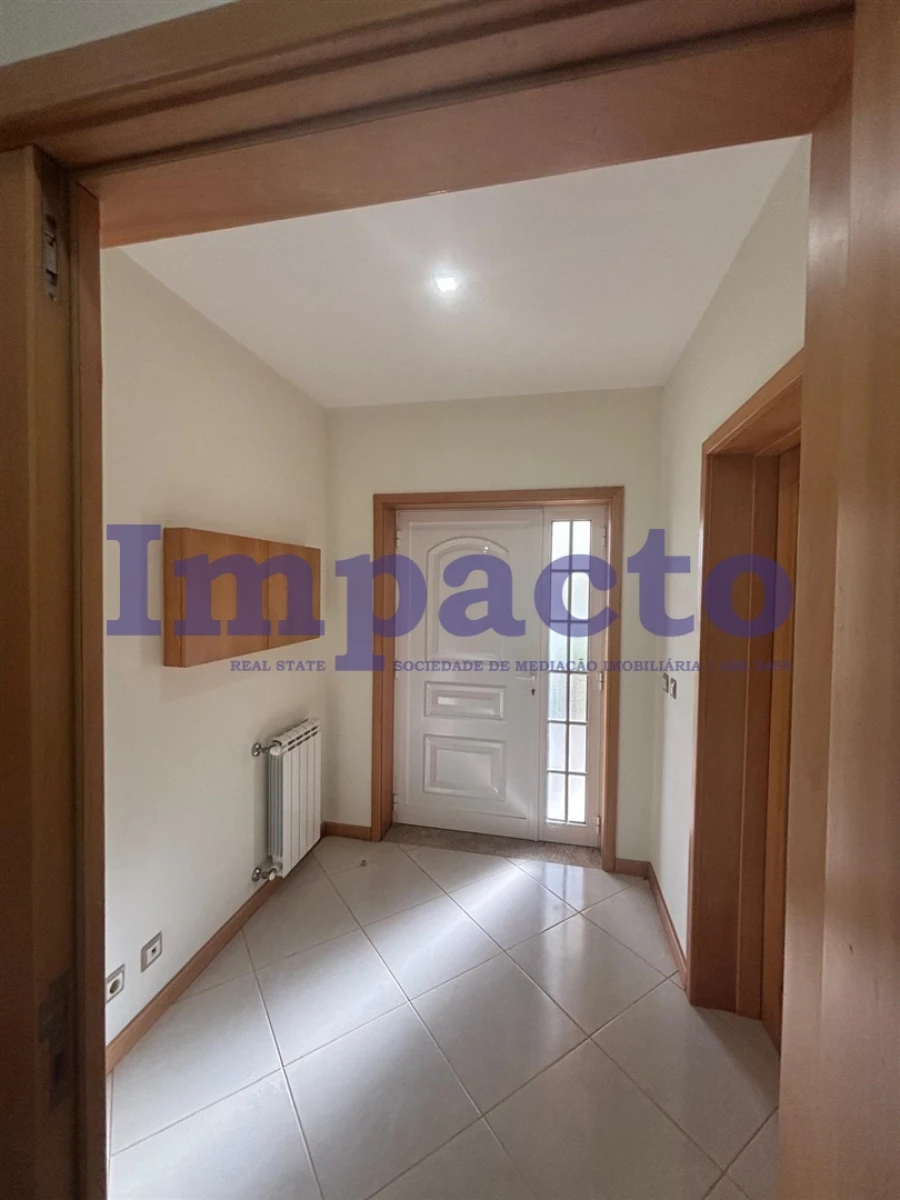 Moradia T6 para Venda em Santa Maria da Feira, Travanca, Sanfins e Espargo Foto 28