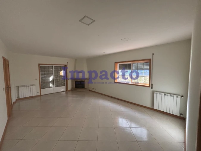 Moradia T6 para Venda em Santa Maria da Feira, Travanca, Sanfins e Espargo Foto 22
