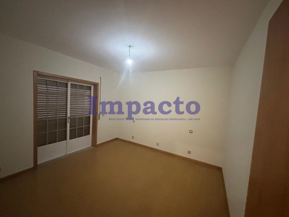 Moradia T6 para Venda em Santa Maria da Feira, Travanca, Sanfins e Espargo Foto 24