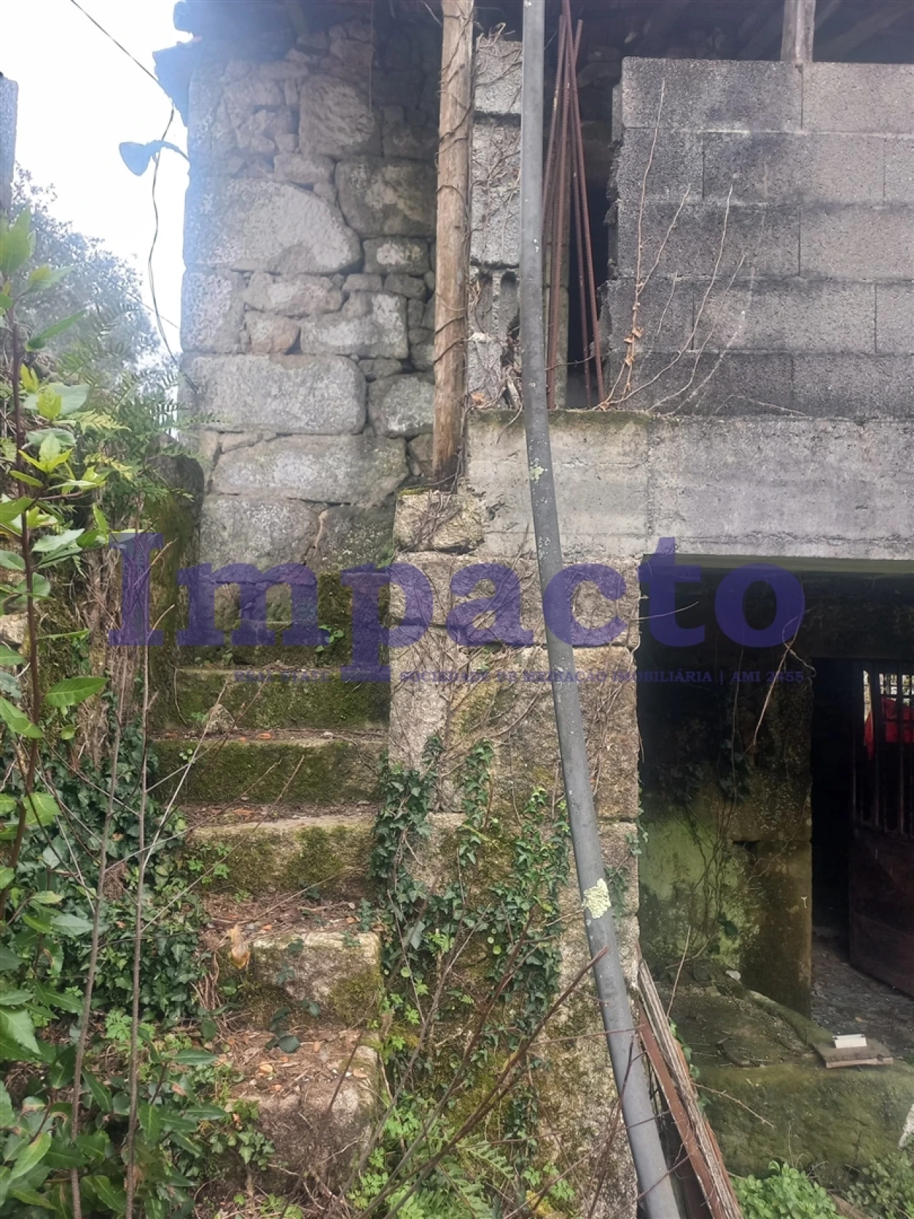 Moradia T3 para Venda em Escariz Foto 18