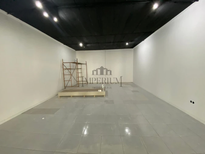 Loja para Arrendamento em Carregado e Cadafais Foto 6