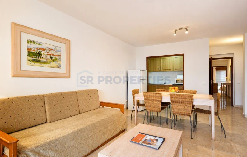 Apartamento T2 para Venda em Quarteira Foto 5