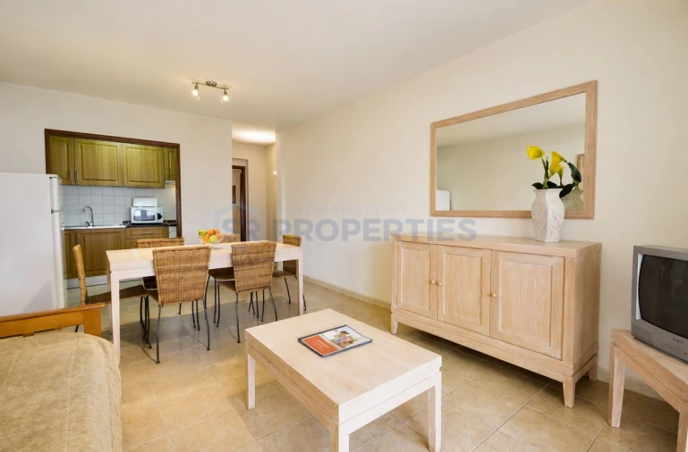 Apartamento T2 para Venda em Quarteira Foto 4