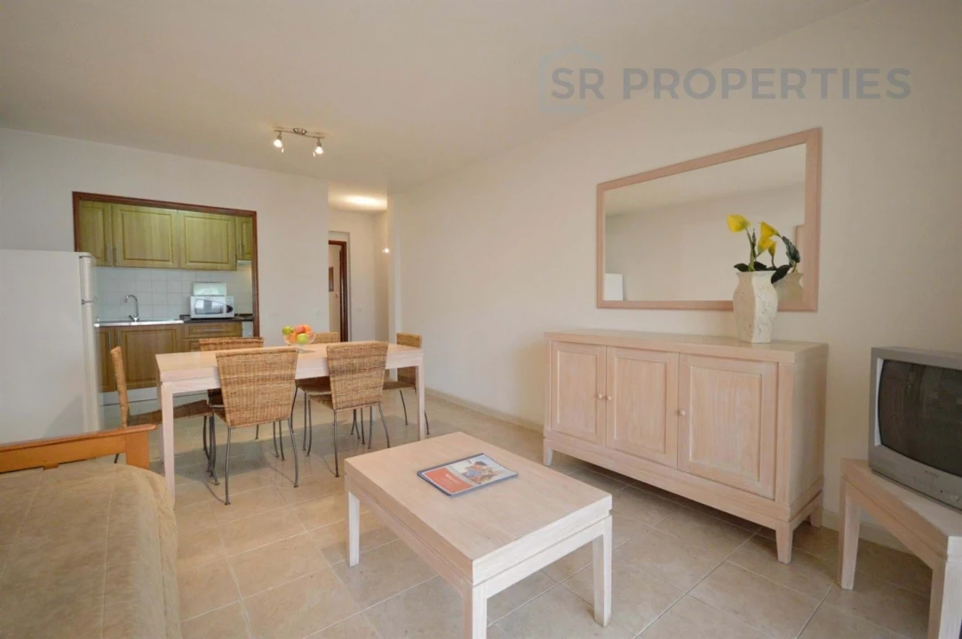 Apartamento T2 para Venda em Quarteira Foto 7