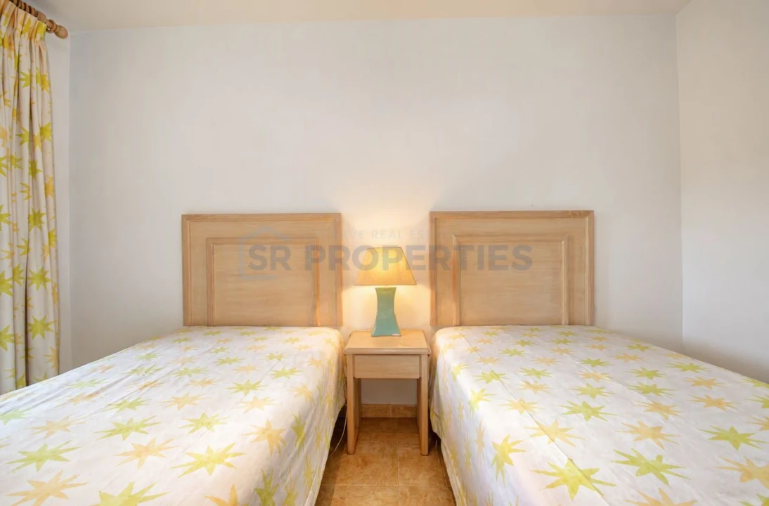 Apartamento T2 para Venda em Quarteira Foto 19