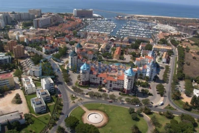 Apartamento T1 para Venda em Quarteira