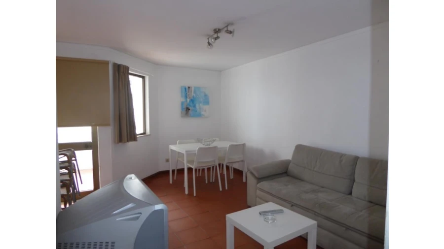Apartamento T1 para Venda em Quarteira Foto 4