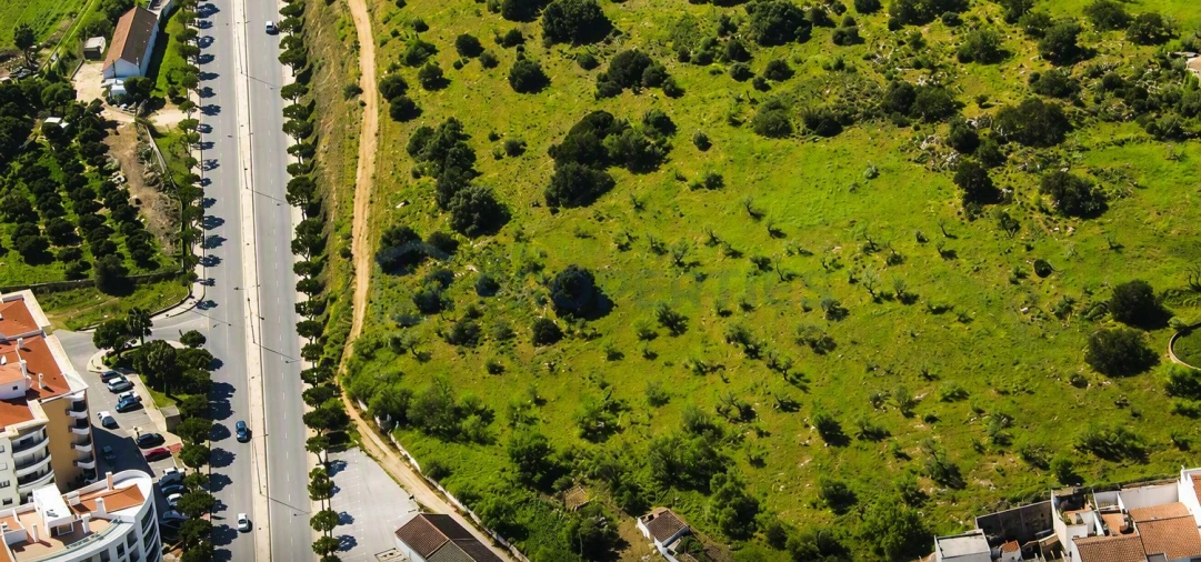 Terreno para Venda em Lagos (São Sebastião e Santa Maria) Foto 8