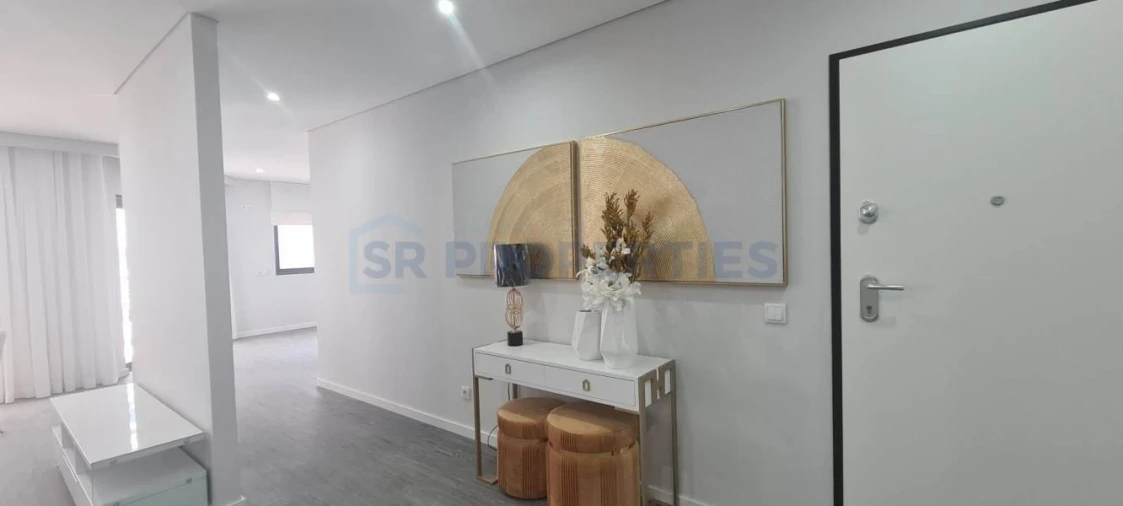 Apartamento T3 para Venda em Olhão Foto 9