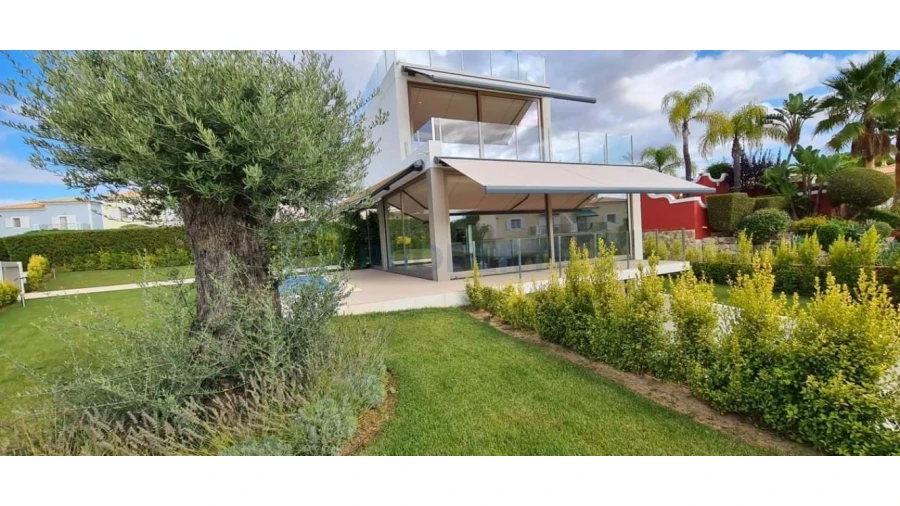 Moradia T4 para Venda em Almancil Foto 34