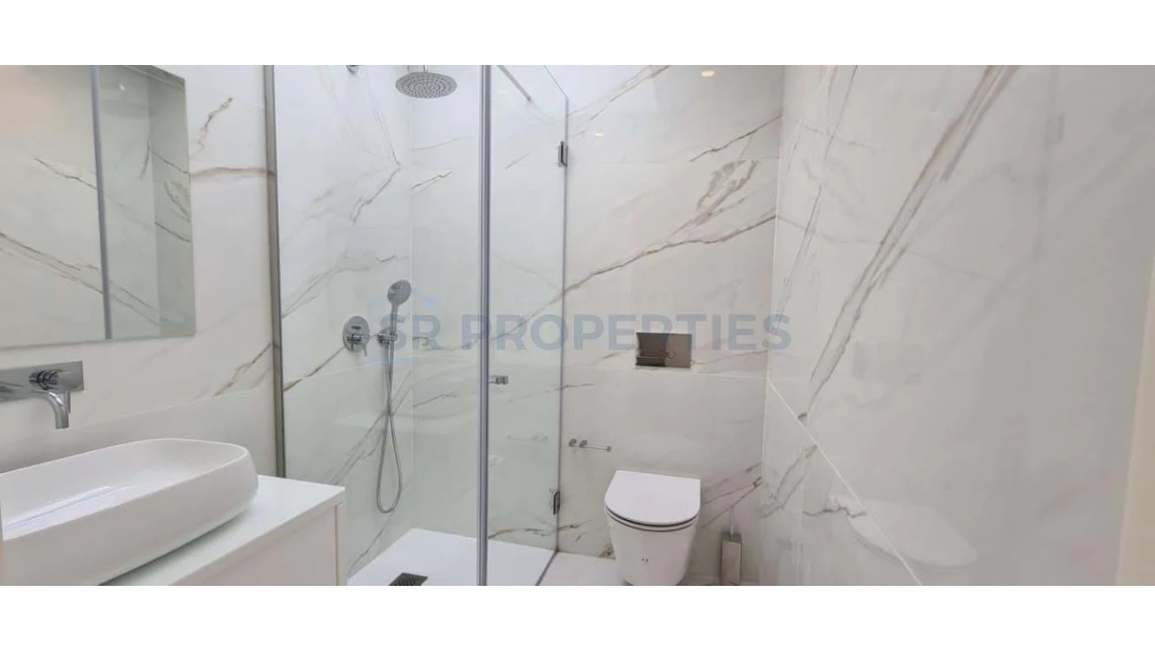 Moradia T4 para Venda em Almancil Foto 17