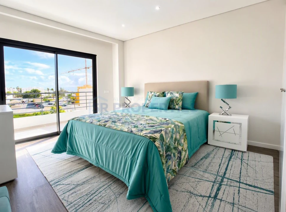 Apartamento T3 para Venda em Olhão Foto 10