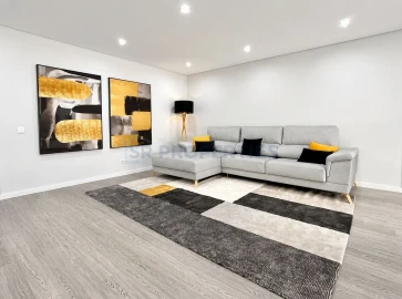 Apartamento T3 para Venda em Olhão
