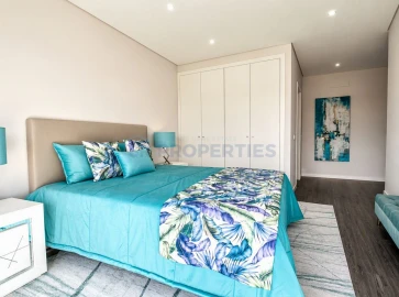 Apartamento T3 para Venda em Olhão