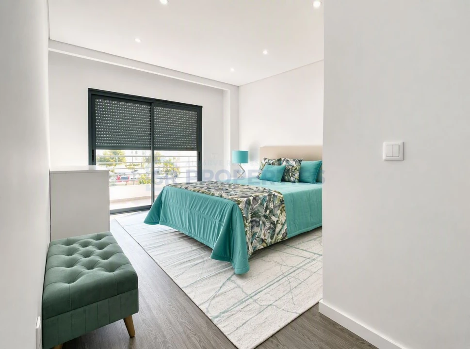 Apartamento T3 para Venda em Olhão Foto 8