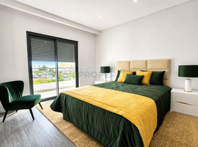 Apartamento T3 para Venda em Olhão Foto 11