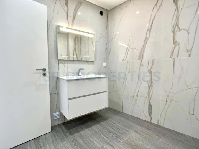 Apartamento T3 para Venda em Olhão Foto 10