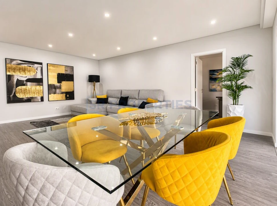 Apartamento T3 para Venda em Olhão Foto 31
