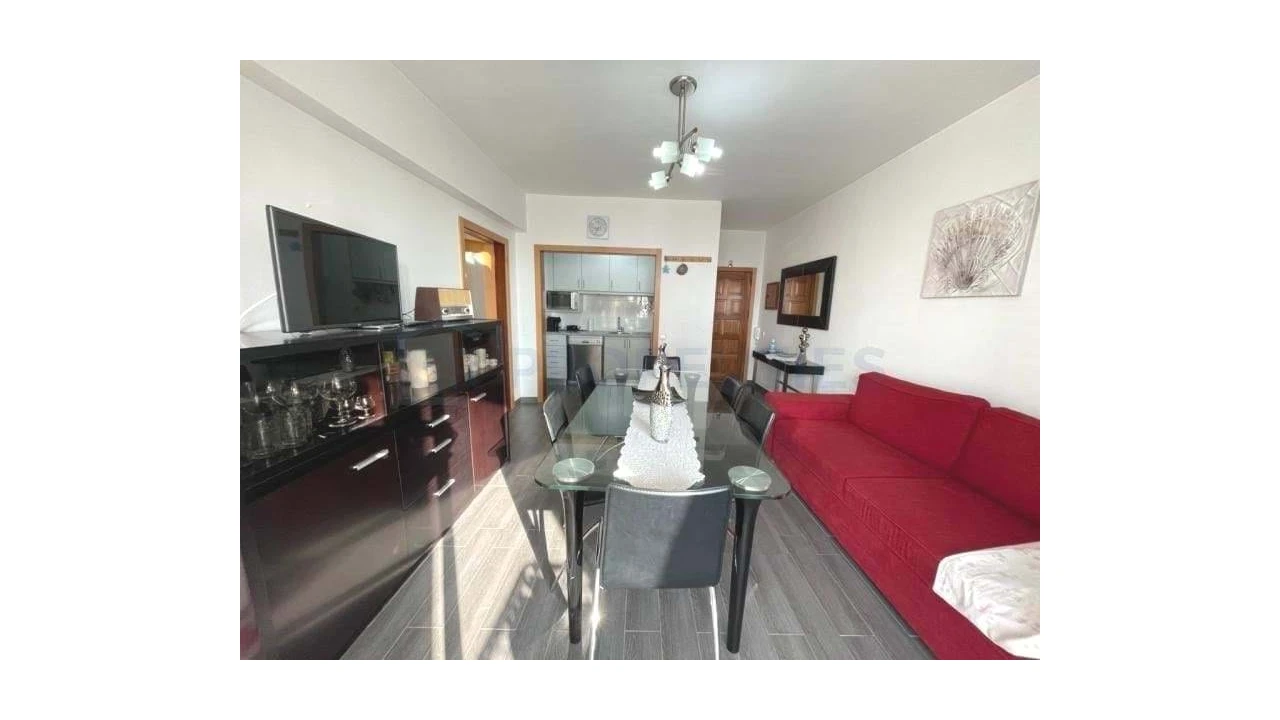 Apartamento T2 para Venda em Quarteira Foto 2