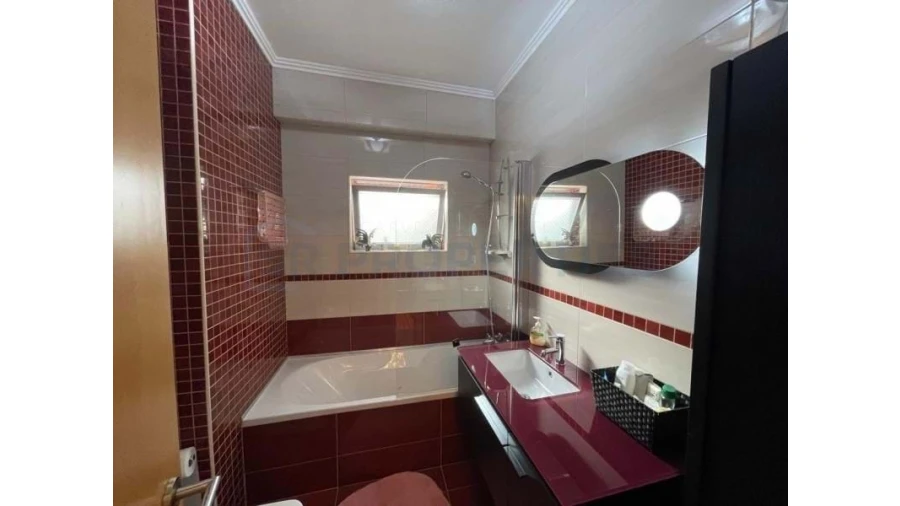 Apartamento T2 para Venda em Quarteira Foto 14