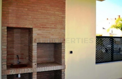 Moradia T2 para Venda em Quarteira