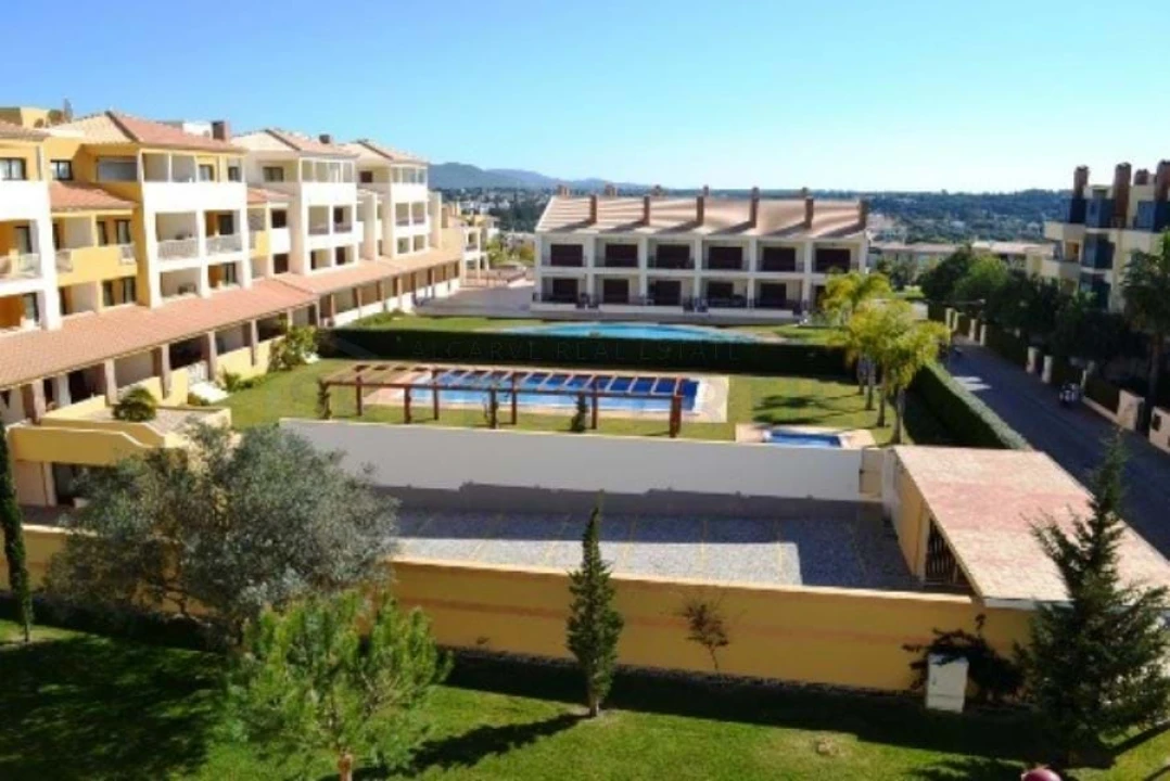 Moradia T2 para Venda em Quarteira Foto 32