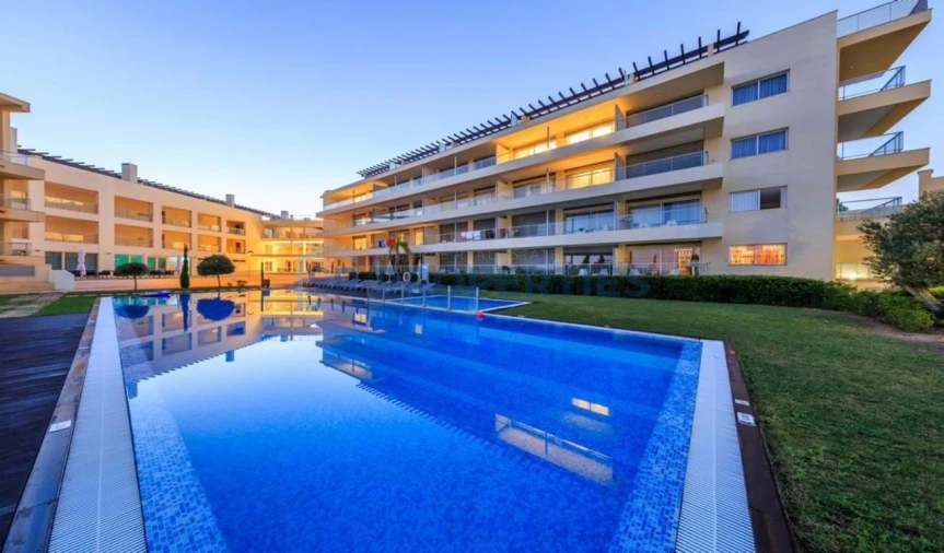 Apartamento T2 para Venda em Quarteira Foto 32