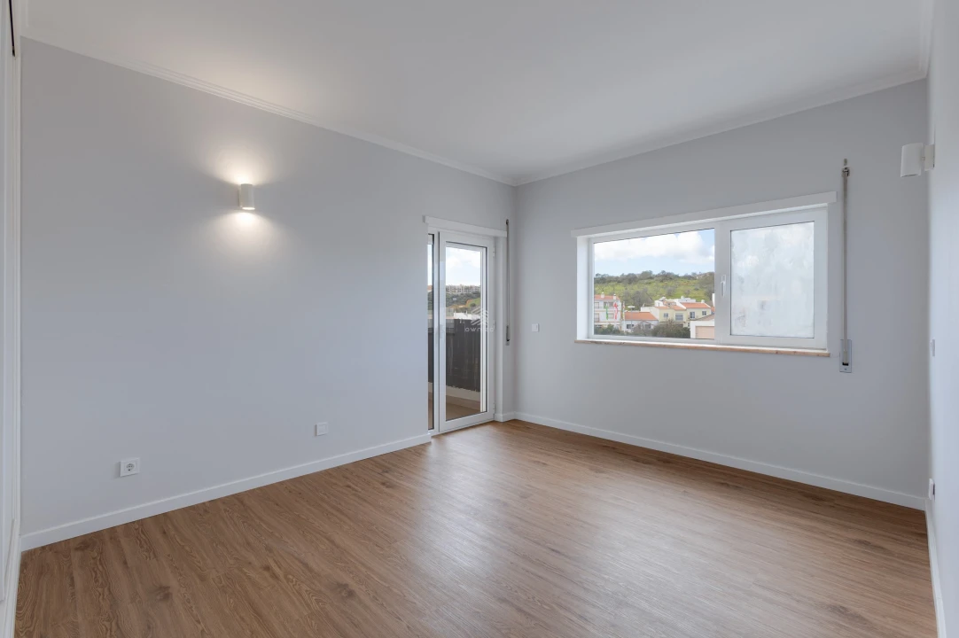 Apartamento T3 para Venda em Lagos (São Sebastião e Santa Maria) Foto 3