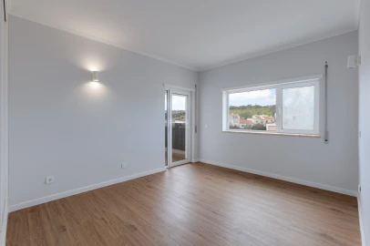 Apartamento T3 para Venda em Lagos (São Sebastião e Santa Maria)
