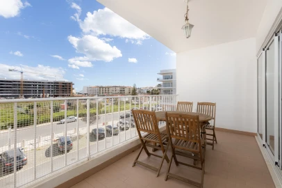 Apartamento T3 para Venda em Lagos (São Sebastião e Santa Maria)