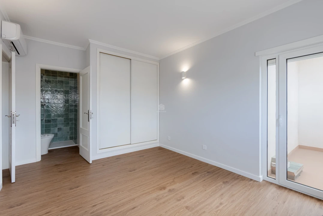 Apartamento T3 para Venda em Lagos (São Sebastião e Santa Maria) Foto 4