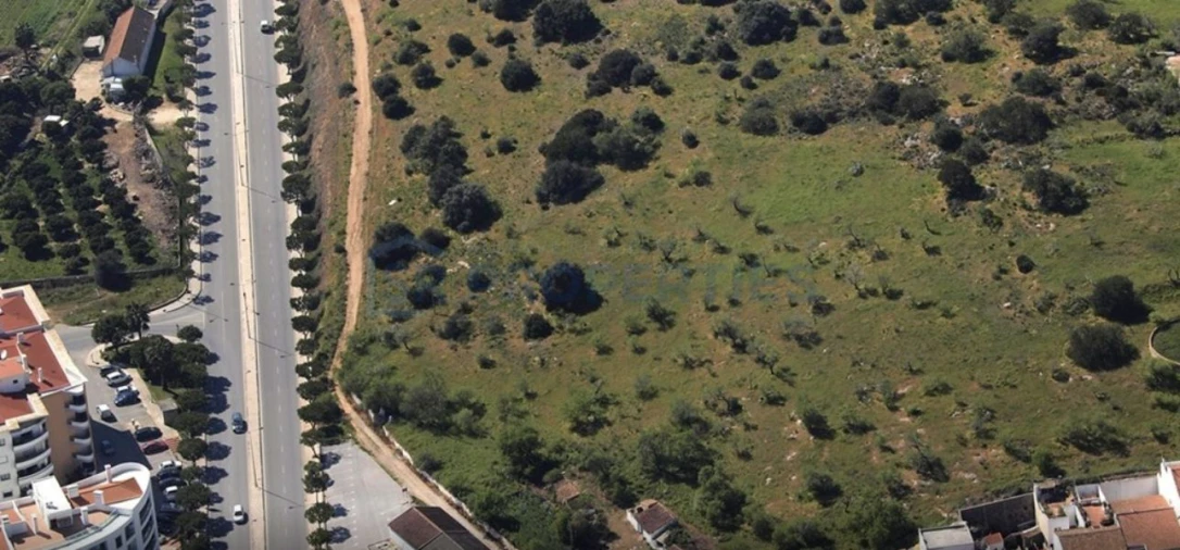 Terreno para Venda em Lagos (São Sebastião e Santa Maria) Foto 6