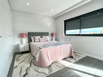 Apartamento T3 para Venda em Olhão