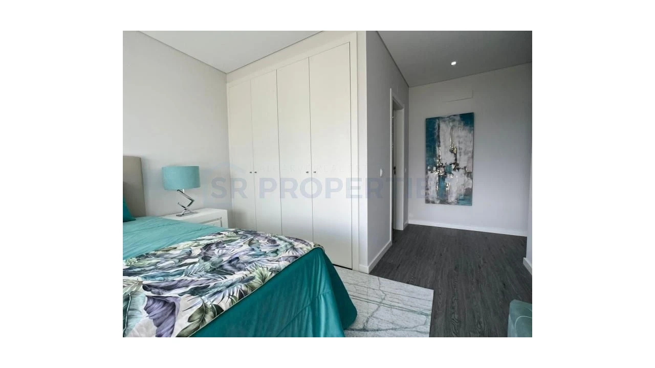 Apartamento T3 para Venda em Olhão Foto 22