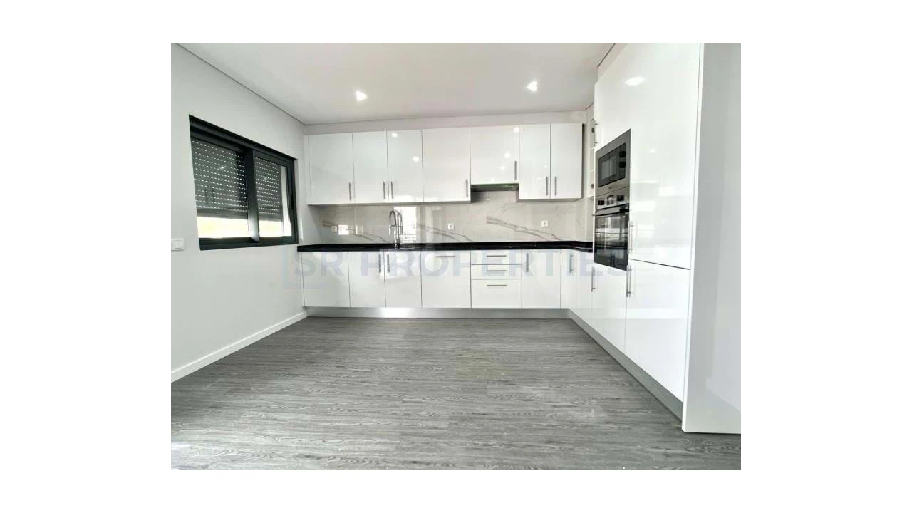 Apartamento T3 para Venda em Olhão Foto 20