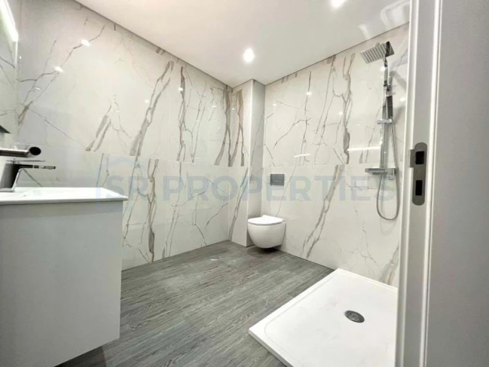 Apartamento T3 para Venda em Olhão Foto 26