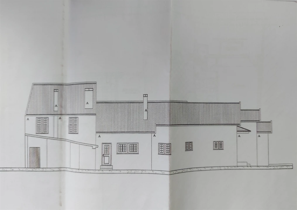 Moradia T4 para Venda em Chão de Couce Foto 8