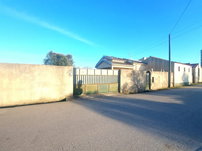 Moradia T4 para Venda em Chão de Couce Foto 23