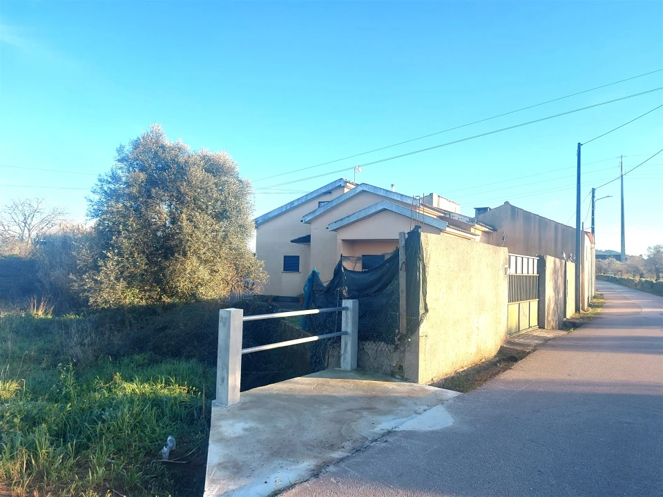 Moradia T4 para Venda em Chão de Couce Foto 25