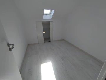 Moradia T9 para Venda em Ajuda